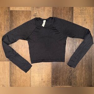 Lululemon Swiftly Tech Cropped long Sleeve Shirt